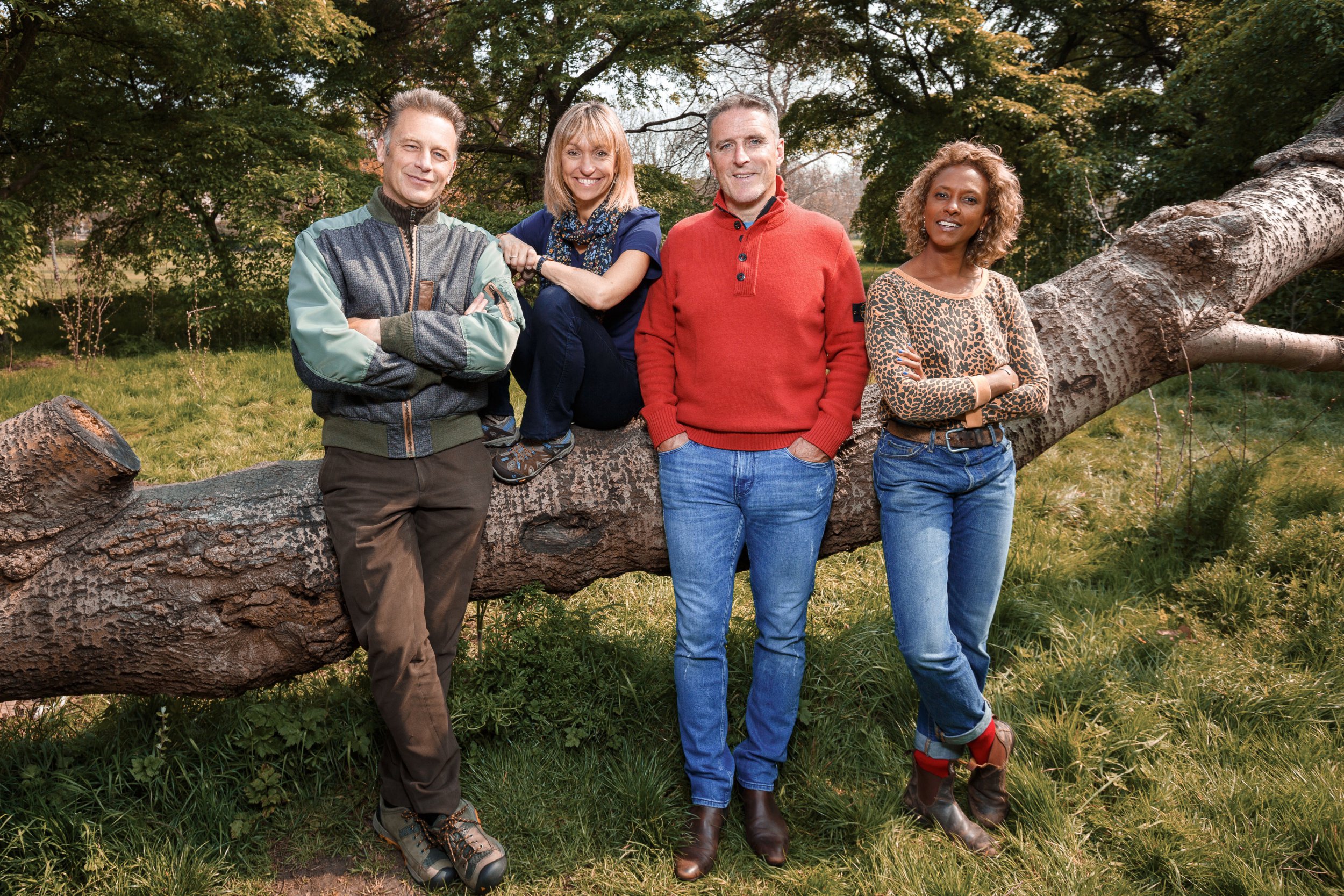Autumnwatch 2020. Chris Packham, Michaela Strachan, Iolo Williams, Gillian Burke